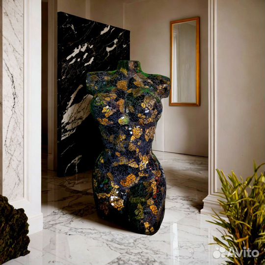 Светильник Статуя Черное Золото