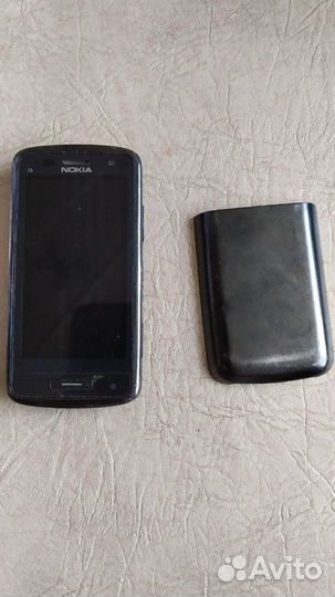 Телефон Nokia c6-01