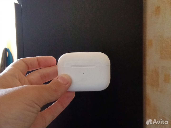 Airpods pro в хорошем состоянии