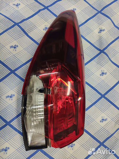 Левый фонарь на крыло Киа Рио икс лайн