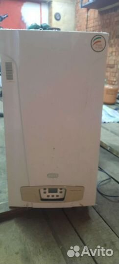 Газовый котел двухконтурный baxi 24