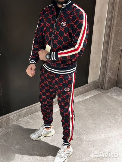 Спортивный костюм мужской gucci