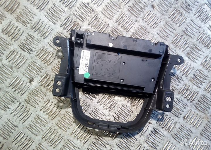 Магнитола на Опель Мокка