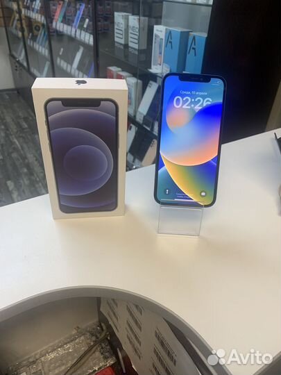 iPhone 12, 64 ГБ