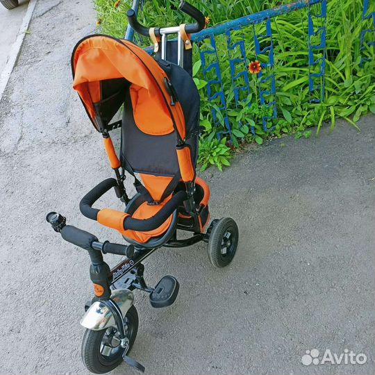 Детский велосипед с родительской ручкой