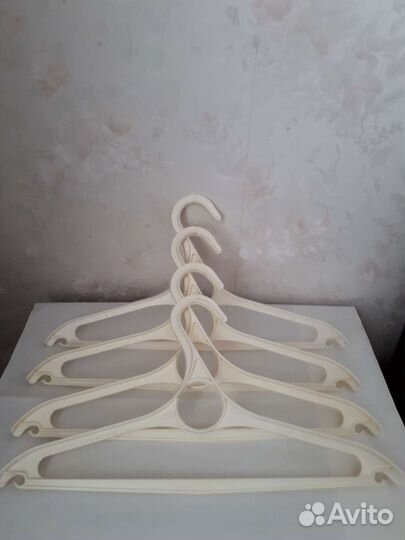 Вешалки плечики пластмассовые СССР