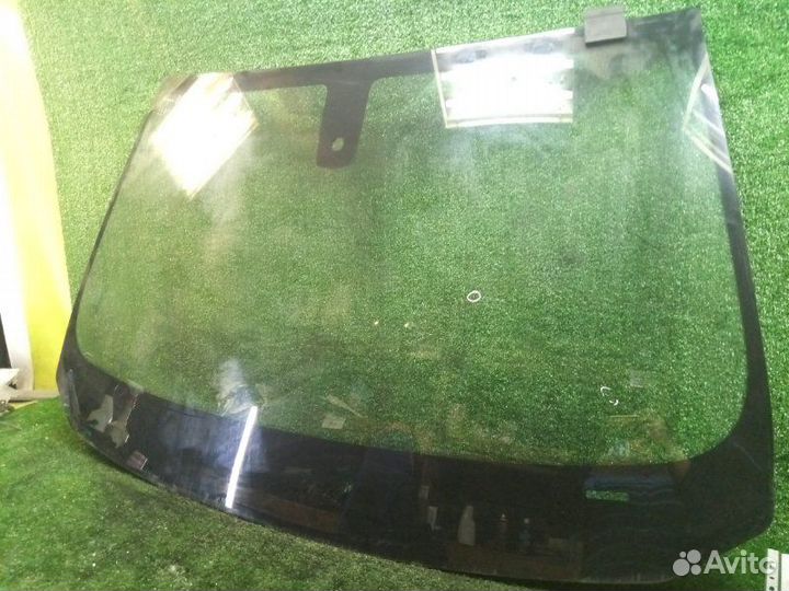Стекло лобовое переднее Bmw 5-Series F10