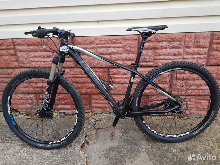 Карбоновый велосипед Cube Reaction 27.5