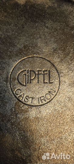 Чугунная сковорода блинная gipfel