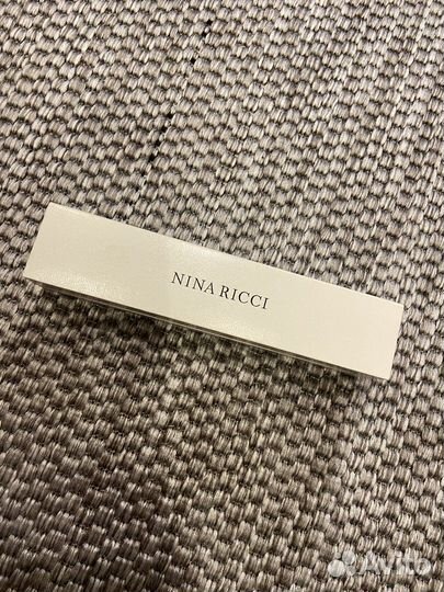 Ручка шариковая Nina Ricci