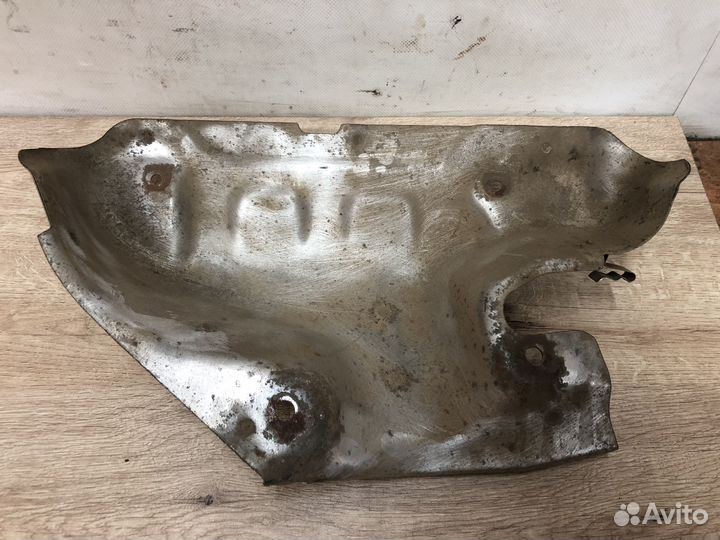 Кожух коллектора Renault Fluence 2.0