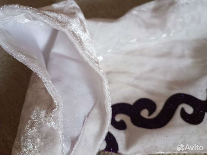 Костюм праздничный