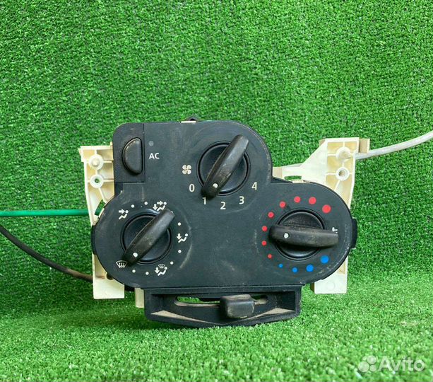 Блок печки Renault Logan