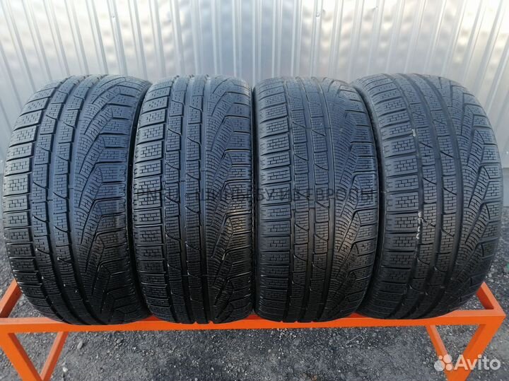 Pirelli Winter Sottozero 240 Serie II 235/35 R19 92V