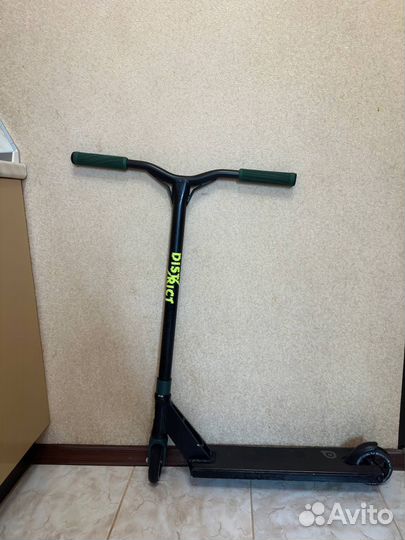 Трюковой самокат district c50