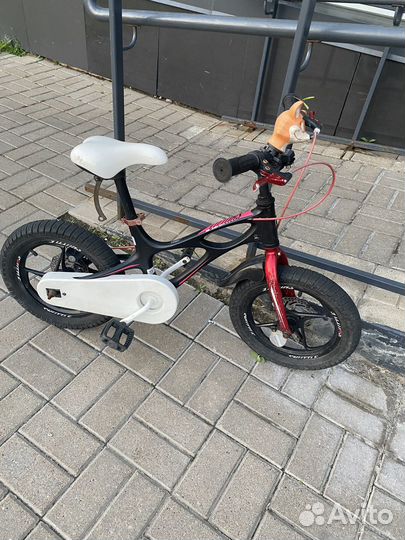 Детский велосипед royal baby space shuttle 16