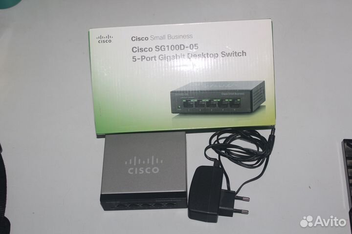 Коммутатор cisco SG100D-05