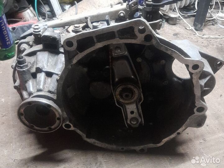 МКПП на volkswagen passat b3,b4 1.6.1.8