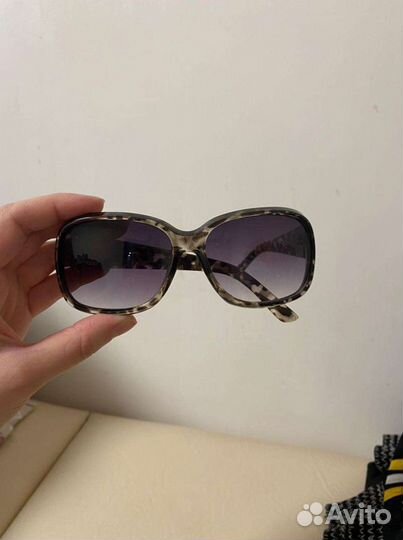 Солнцезащитные очки женские