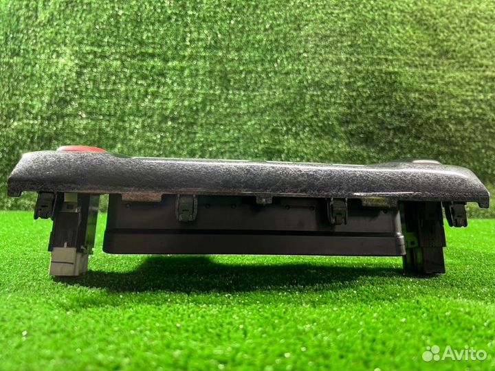 Консоль магнитофона Honda Hr-V GH4 D16A 2004