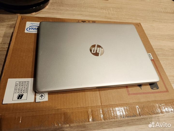 HP, core i5 (10 gen), 8gb, 256SSD, 14