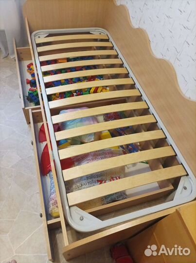 Детская кровать 80х2000