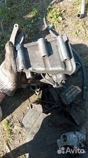 Крышка лобовины левая BMW X5 E53