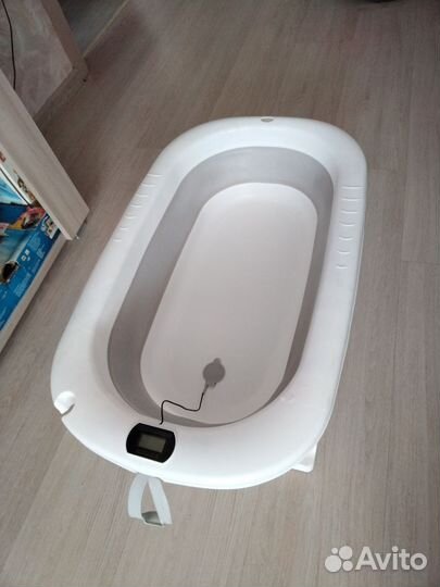 Детская ванночка для купания складная