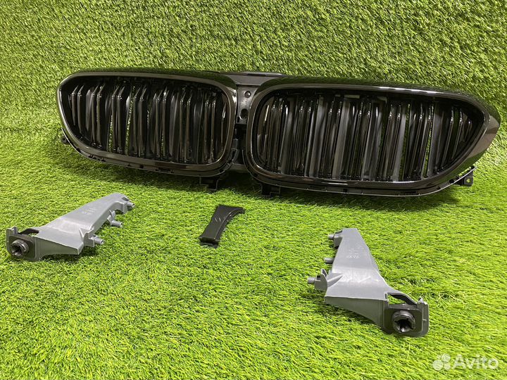 Воздуховод радиатора BMW G30 Жалюзи бмв Г30