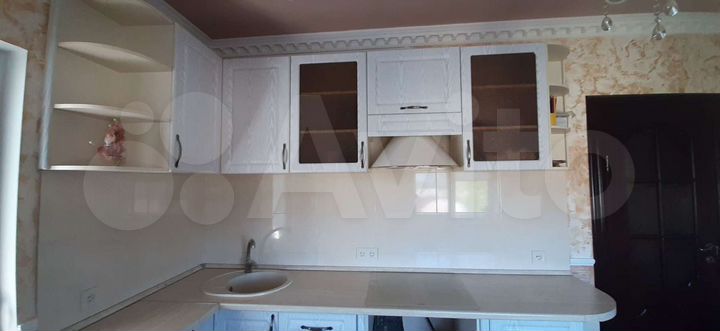 Дом 412,8 м² на участке 5,1 сот.