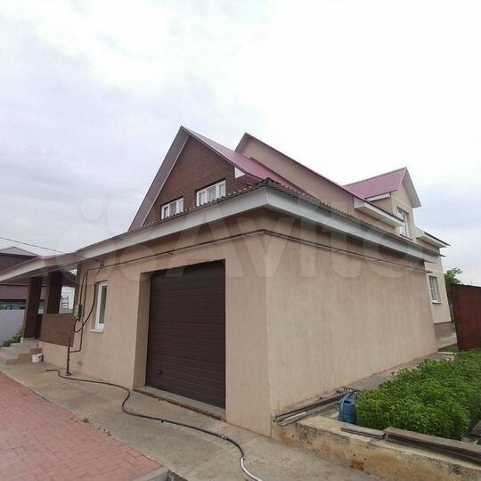 Коттедж 338,7 м² на участке 23,9 сот.