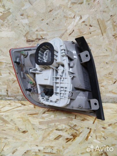 Фонарь задний правый Skoda Rapid NH3 cbza 2014