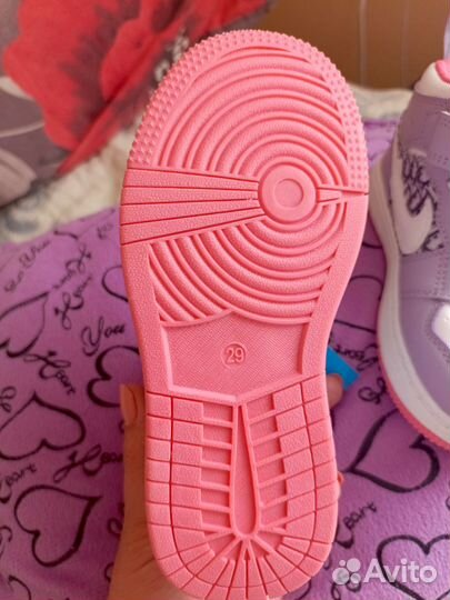 Кроссовки для девочки 29 размер новые 2 пары