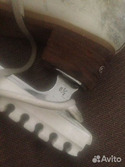 Профессиональные коньки Джексон