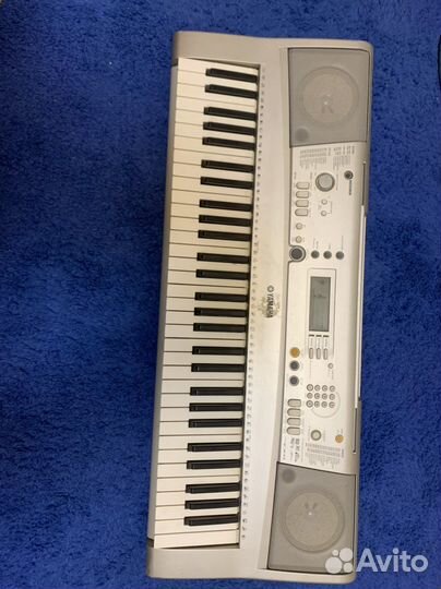 Синтезатор