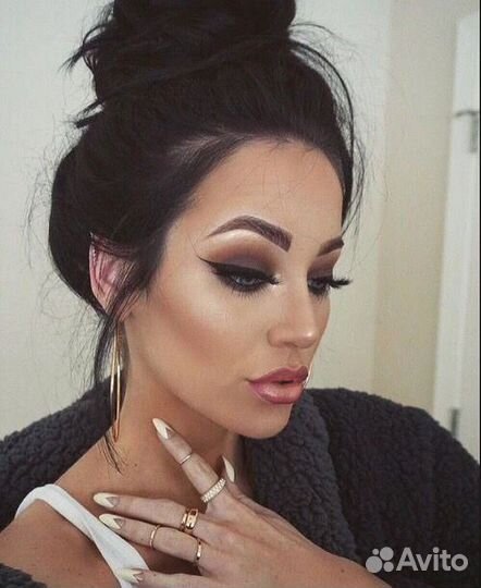 Визажист, профессиональный макияж