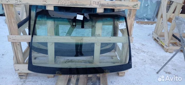 Лобовое стекло