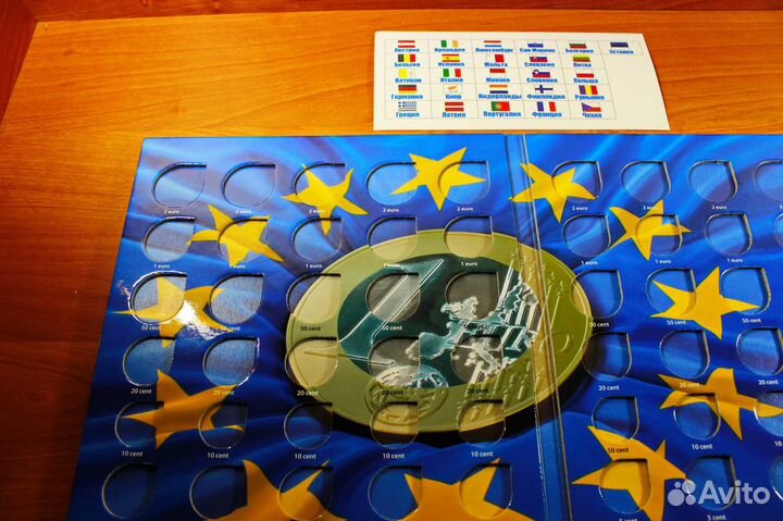 Продам альбом для монет