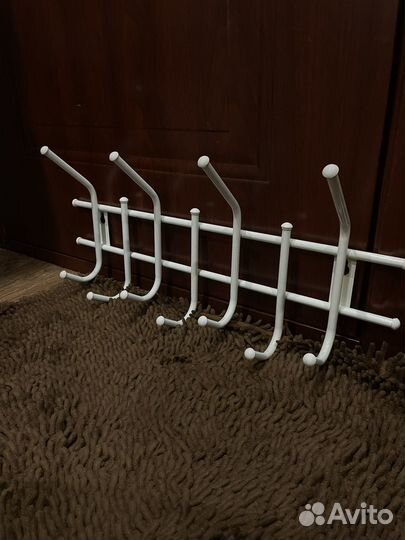 Вешалка настенная новая