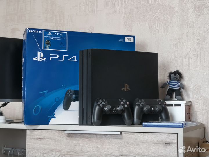 Sony ps4 pro 1tb +100 игр