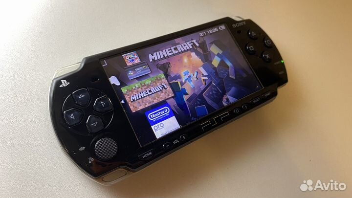 Sony PSP + 330 игр