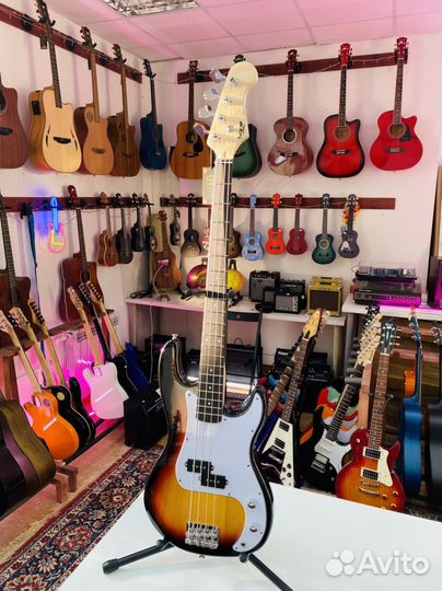 Бас гитара Sqoe Новая