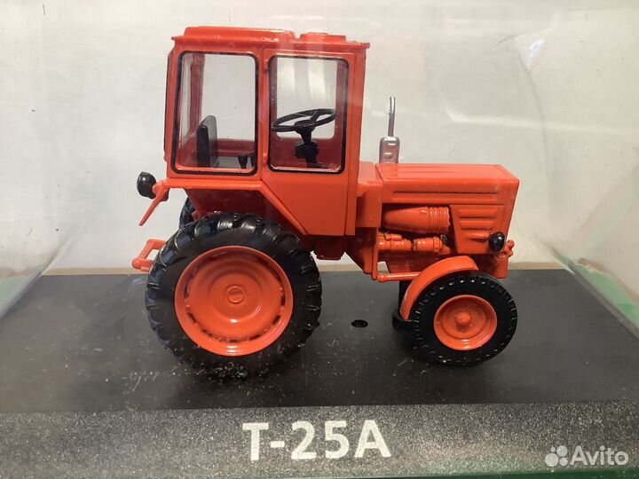 Модель трактора Т-25А 1:43 Ашет