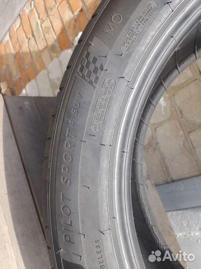 Michelin Pilot Sport 4 SUV 255/45 R20