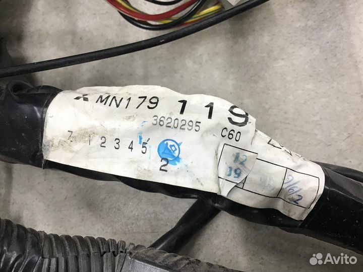 Проводка (коса) Mitsubishi Pajero Montero Sport (K