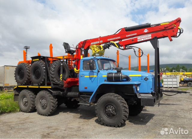 Урал 43204-10 с КМУ, 2000