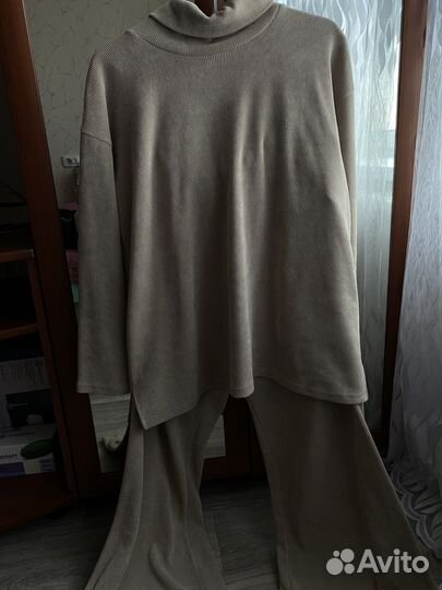 Костюм женский