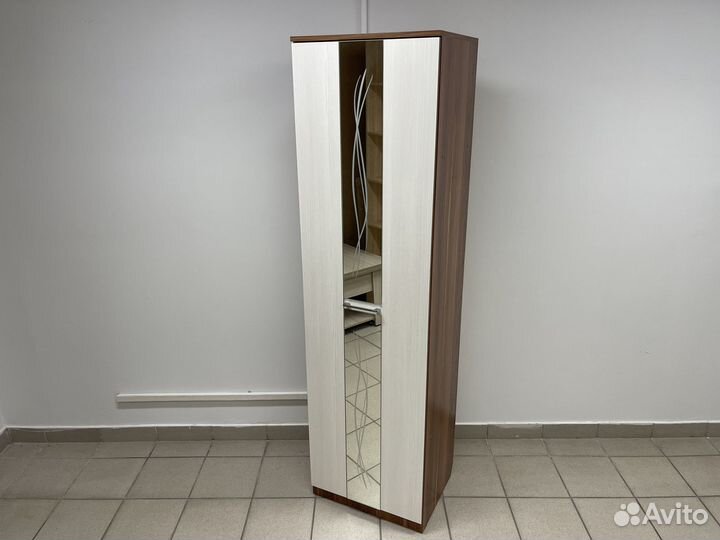 Шкаф с полками новый