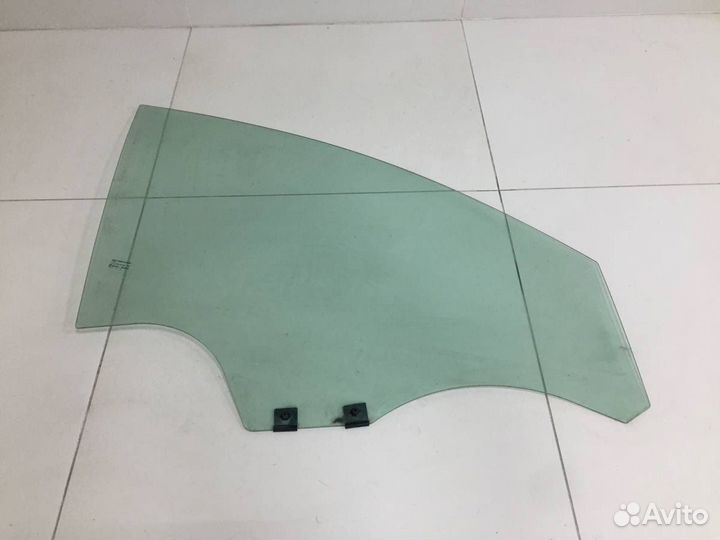 Стекло двери передней правой Renault Logan 2 2014