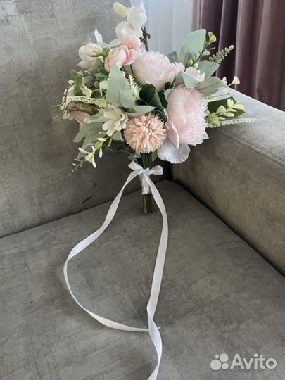 Свадебный букет невесты